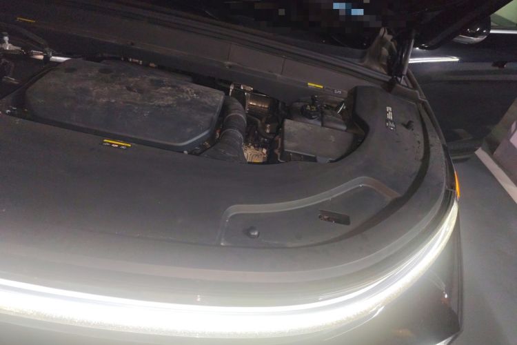 Used Li Auto L7 2023 Air model Engine Bay Left