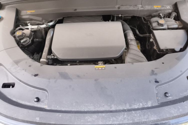 Used Li Auto L7 2023 Pro Model Engine Bay