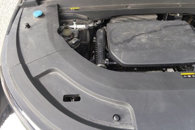 Used Li Auto L7 2023 Pro Model Engine Bay Right