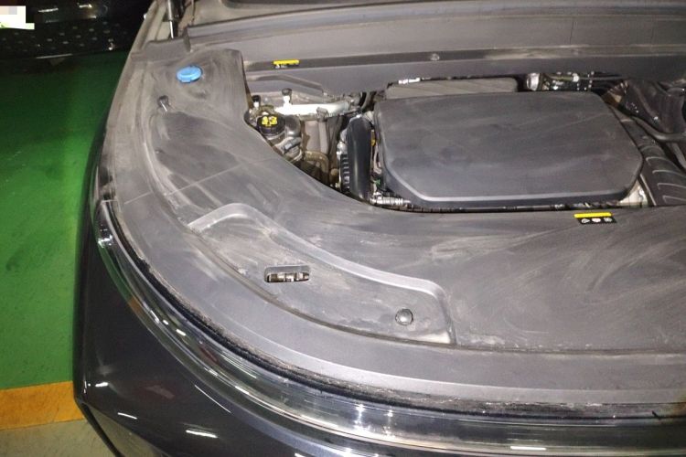 Used Li Auto L7 2023 Pro Model Engine Bay Right