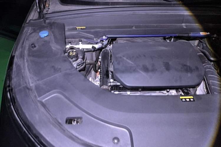 Used Li Auto L7 2023 Pro Model Engine Bay Right