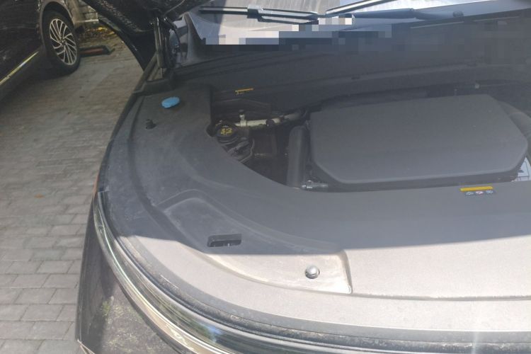 Used Li Auto L7 2023 Air model Engine Bay Right