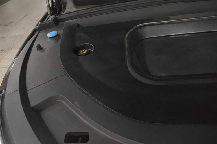 Used Li Auto L7 2023 Max model Engine Bay Right