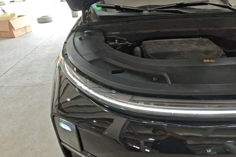 Used Li Auto L7 2023 Air model Engine Bay Right