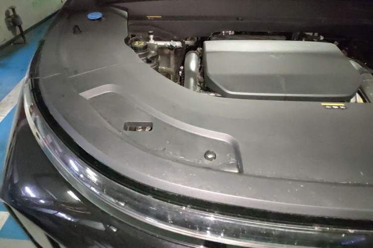 Used Li Auto L7 2023 Pro Model Engine Bay Right