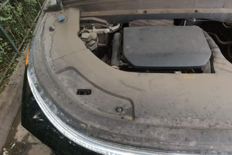 Used Li Auto L7 2023 Pro Model Engine Bay Right