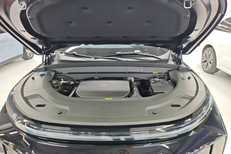 Used Li Auto L7 2023 Air model Engine Bay