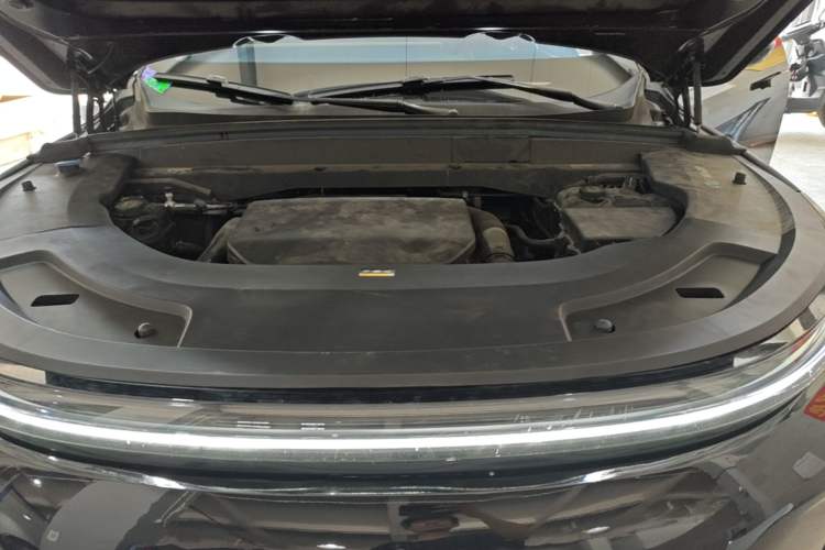 Used Li Auto L7 2023 Air model Engine Bay