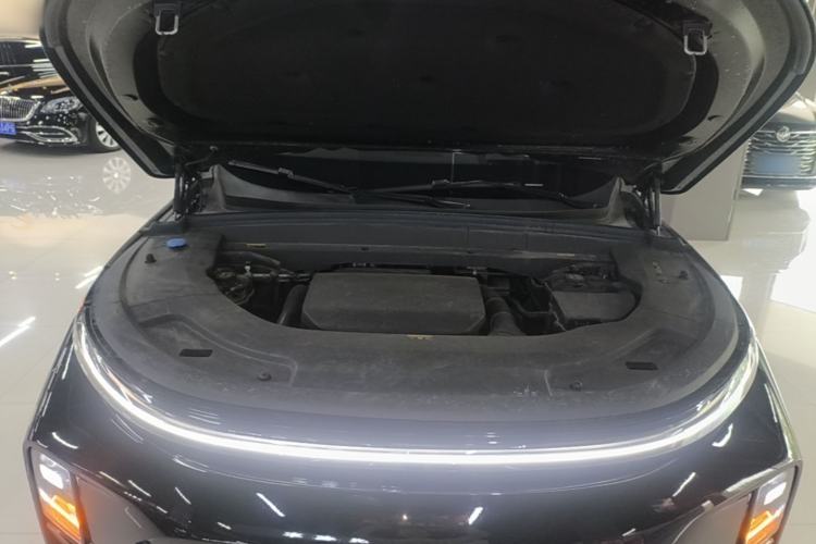 Used Li Auto L7 2023 Air model Engine Bay