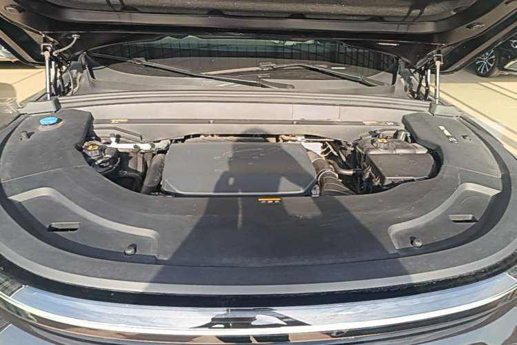 Used Li Auto L7 2023 Air model Engine Bay