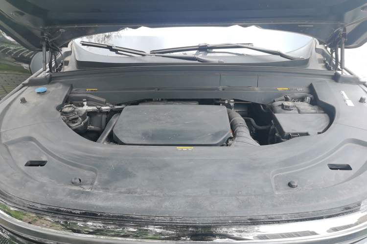 Used Li Auto L7 2023 Air model Engine Bay