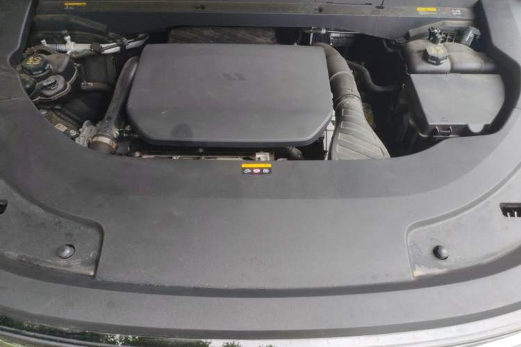 Used Li Auto L7 2023 Air model Engine Bay