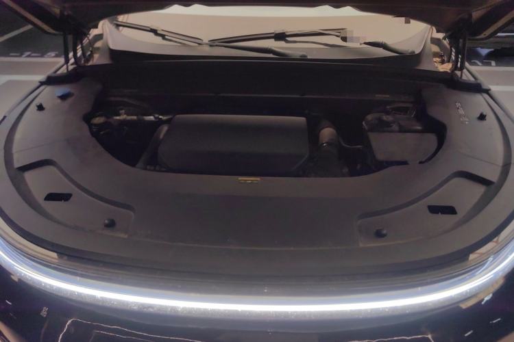Used Li Auto L7 2023 Pro Model Engine Bay
