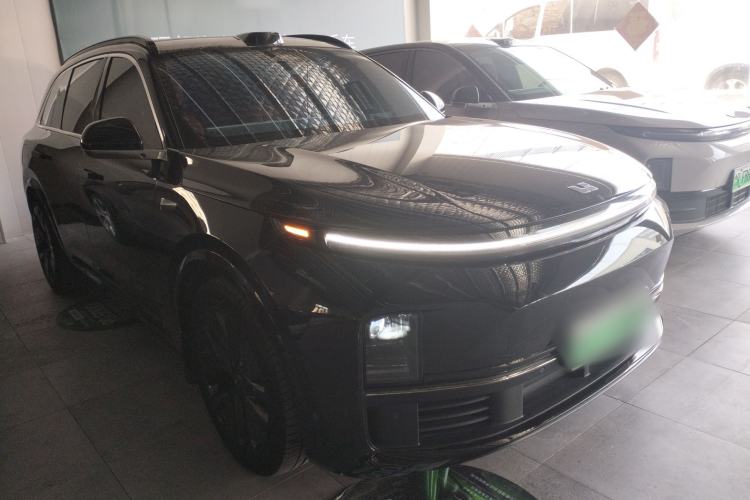 Used Li Auto L7 2023 Pro Model Exterior 1