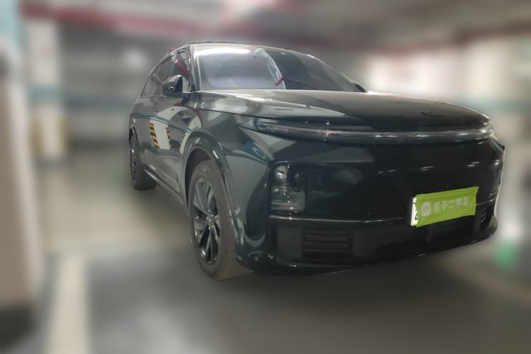 Used Li Auto L7 2023 Pro Model Exterior 2