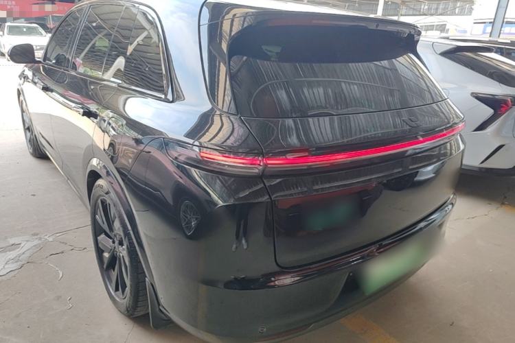 Used Li Auto L7 2023 Pro Model Exterior 2