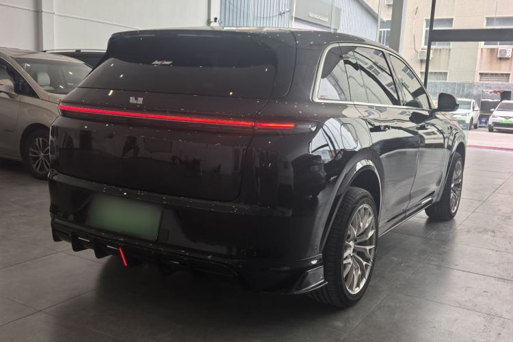 Used Li Auto L7 2023 Pro Model Exterior 2