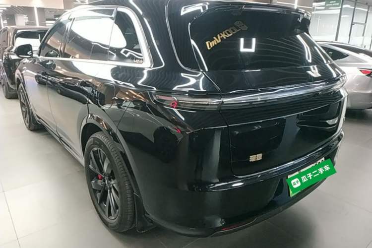 Used Li Auto L7 2023 Pro Model Exterior 2