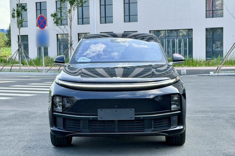 Used Li Auto L7 2023 Pro Model Exterior 3