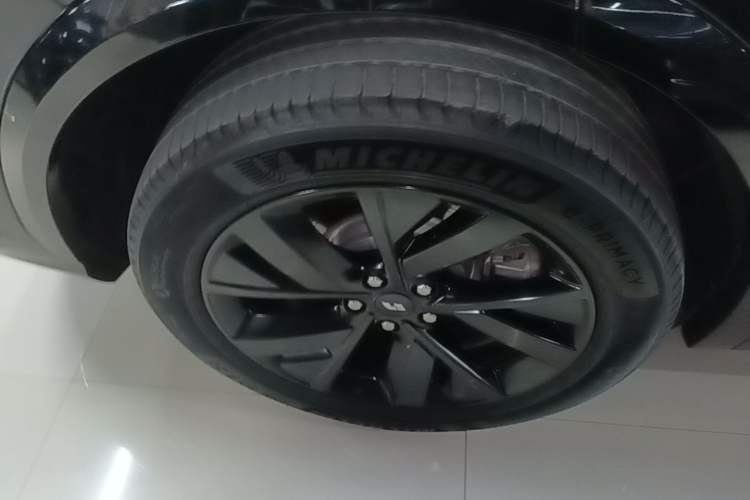Used Li Auto L7 2023 Air model Exterior 5