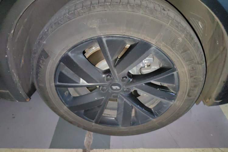 Used Li Auto L7 2023 Pro Model Exterior 7