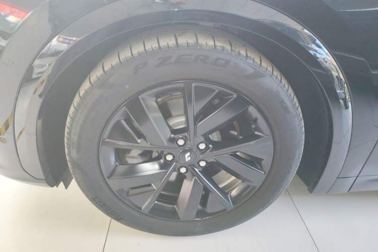 Used Li Auto L7 2023 Pro Model Exterior 7