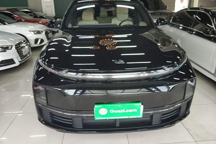 Used Li Auto L7 2023 Pro Model Front