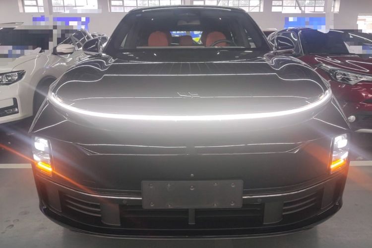 Used Li Auto L7 2023 Pro Model Front
