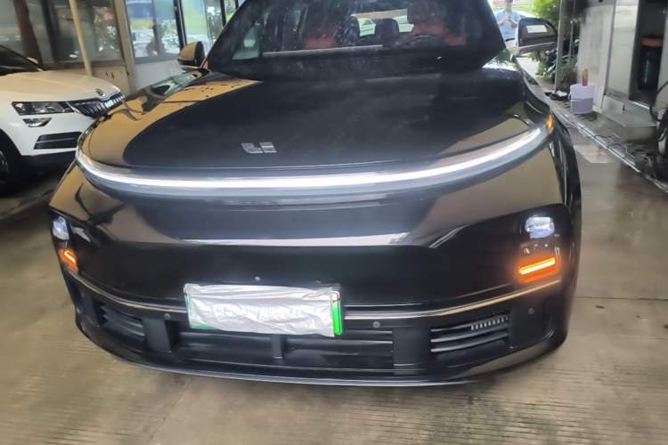 Used Li Auto L7 2023 Pro Model Front