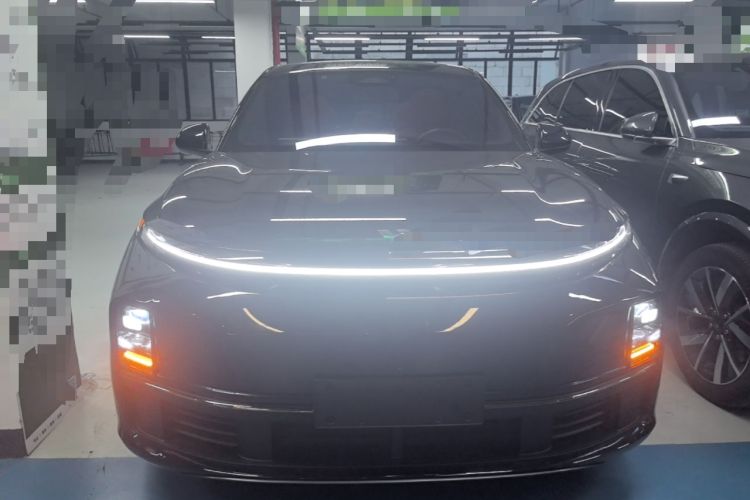 Used Li Auto L7 2023 Pro Model Front