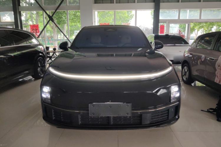 Used Li Auto L7 2023 Pro Model Front
