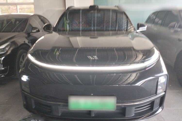 Used Li Auto L7 2023 Pro Model Front