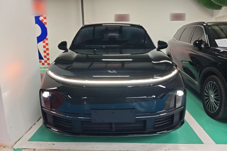 Used Li Auto L7 2023 Pro Model Front