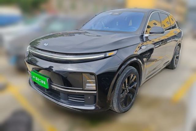 Ojetý Li Auto L7 2023 Air model