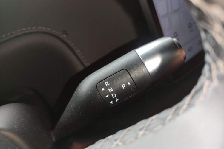 Used Li Auto L7 2023 Air model Gear Lever