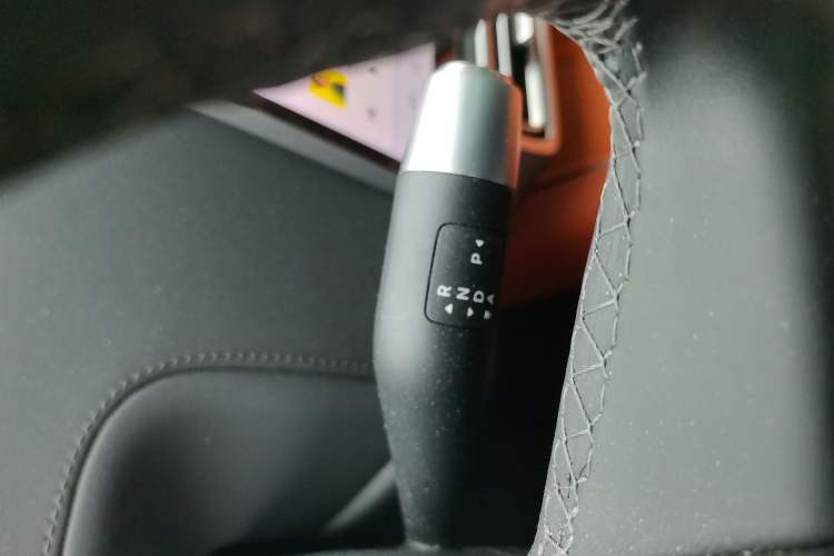 Used Li Auto L7 2023 Max model Gear Lever
