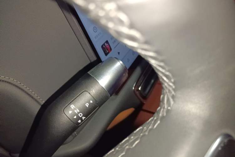 Used Li Auto L7 2023 Pro Model Gear Lever