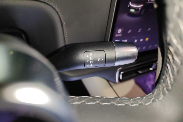 Used Li Auto L7 2023 Max model Gear Lever
