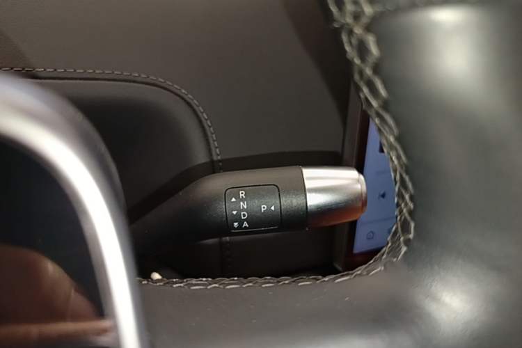 Used Li Auto L7 2023 Pro Model Gear Lever