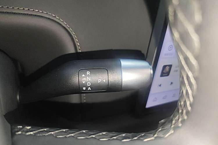 Used Li Auto L7 2023 Air model Gear Lever