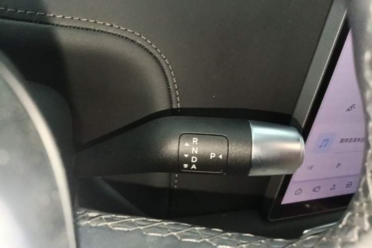 Used Li Auto L7 2023 Max model Gear Lever