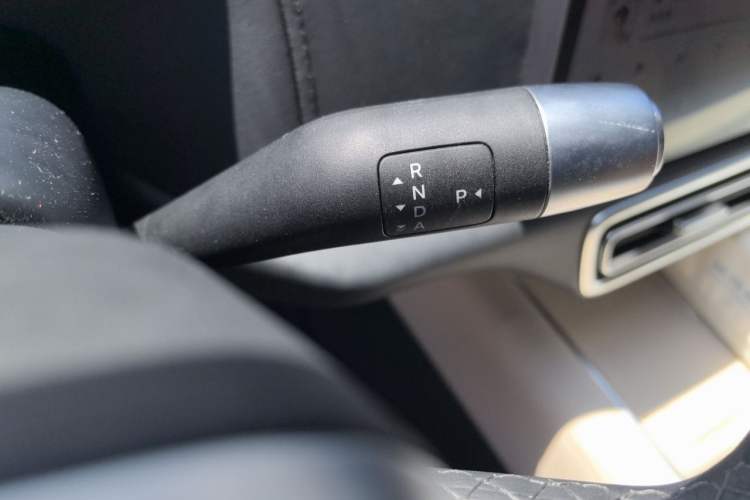 Used Li Auto L7 2023 Max model Gear Lever