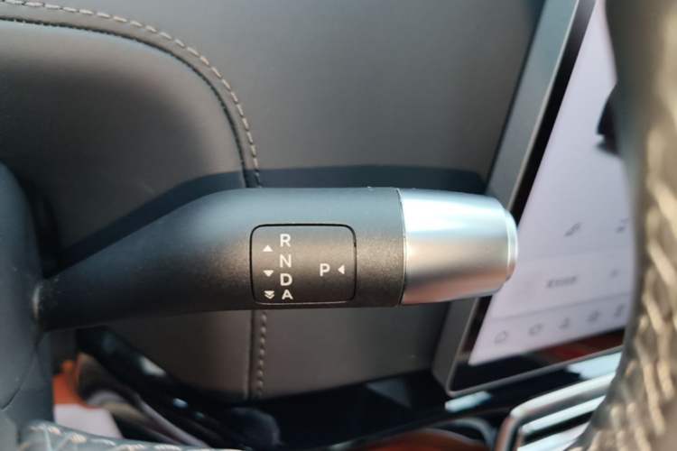 Used Li Auto L7 2023 Air model Gear Lever