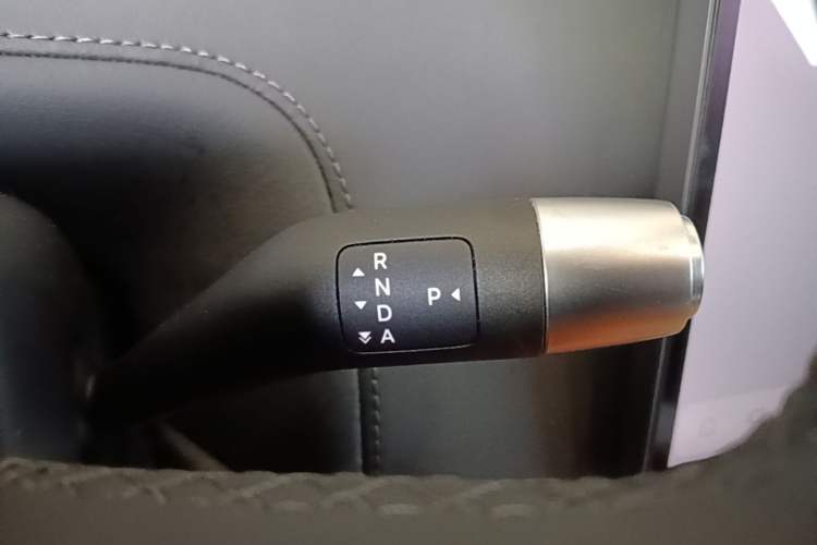 Used Li Auto L7 2023 Pro Model Gear Lever