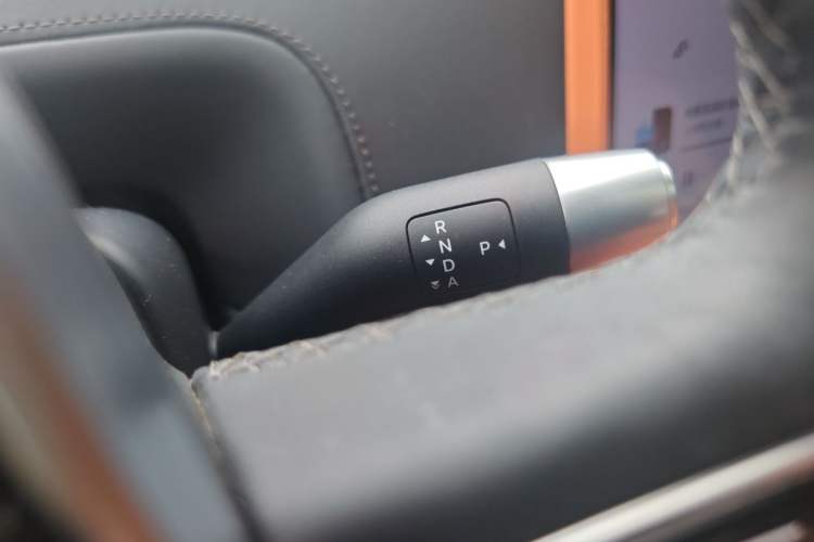 Used Li Auto L7 2023 Air model Gear Lever
