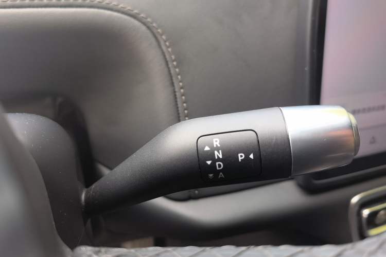 Used Li Auto L7 2023 Max model Gear Lever