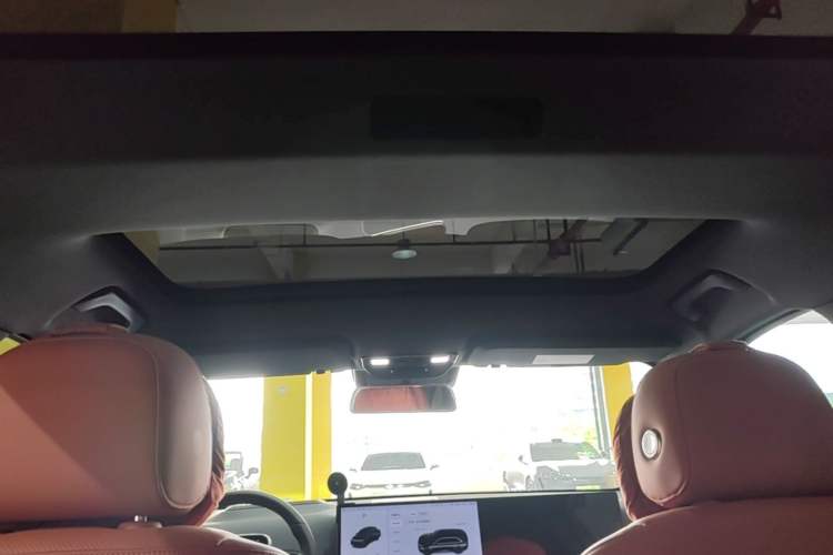 Used Li Auto L7 2023 Pro Model Headliner