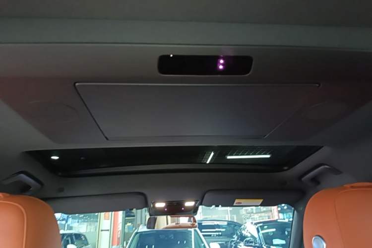 Used Li Auto L7 2023 Max model Headliner