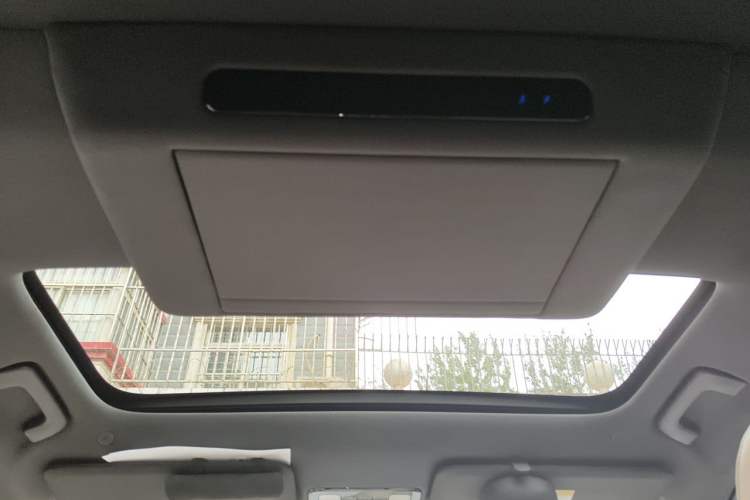 Used Li Auto L7 2023 Pro Model Headliner