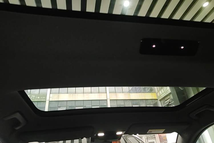 Used Li Auto L7 2023 Pro Model Headliner